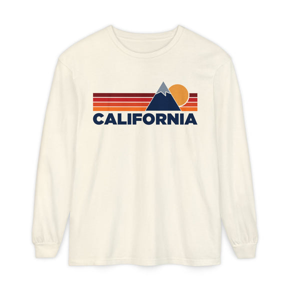 California Long Sleeve T-Shirt Retro Mountain, Unisex California Unisex Garment-dyed Long Sleeve T-Shirt