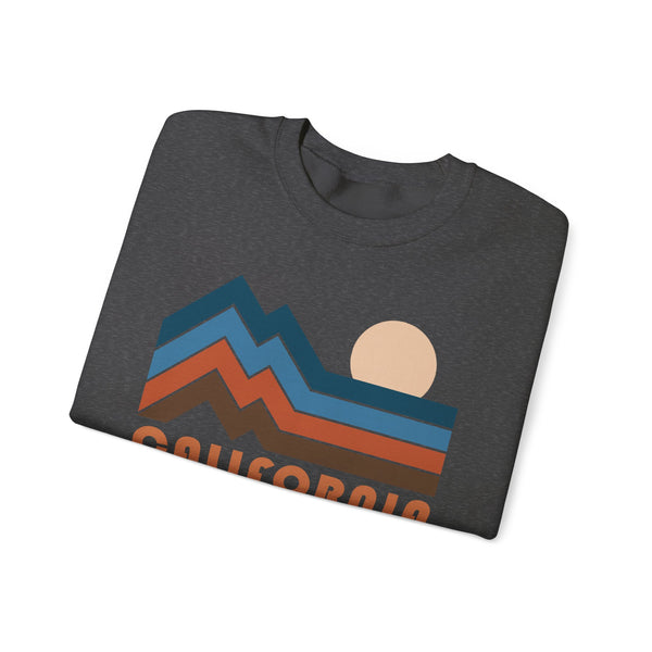 California Sweatshirt Retro Mountains, California Unisex Graphic Crewneck