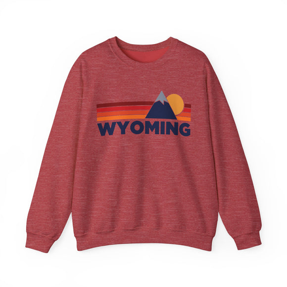 Wyoming Sweatshirt Retro Mountains, Wyoming Unisex Crewneck, Vintage Cozy Jumper, Gift for Outdoor Lovers