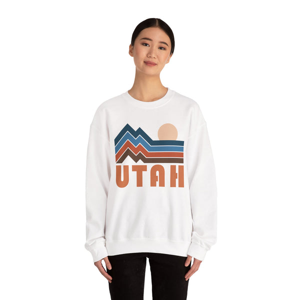 Utah Sweatshirt Retro Mountains, Utah Unisex Graphic Crewneck