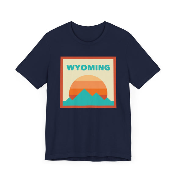 Retro Wyoming T-Shirt, Mountain Sun Tee, Unisex Graphic Shirt, Vintage Wyoming Top, Outdoor Adventure Clothing