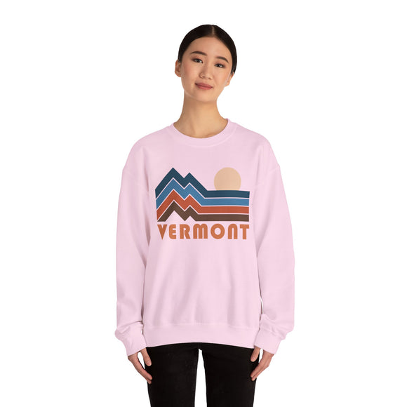 Vermont Sweatshirt Retro Mountains, Vermont Unisex Graphic Crewneck