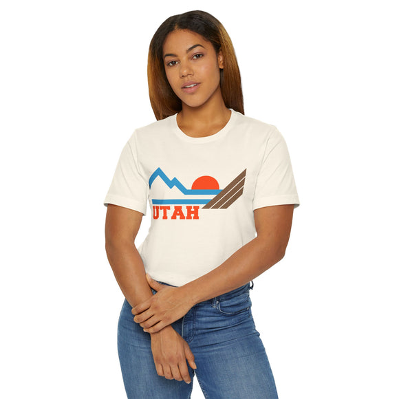 Utah Retro Mountains Sunset T-Shirt | Vintage Utah Tee