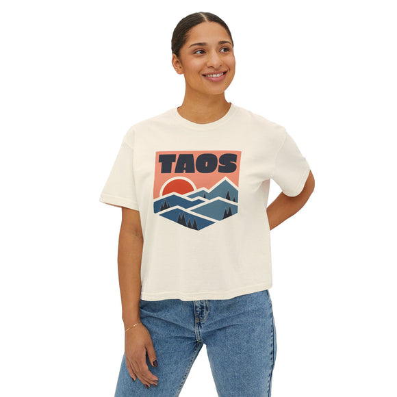 Women's Taos, New Mexico Boxy Graphic Tee - Slightly Cropped