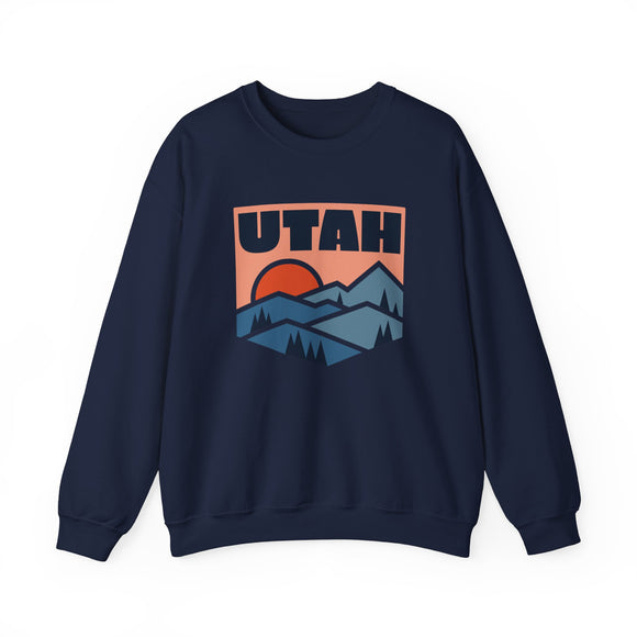 Utah Sweatshirt Retro Mountains, Utah Unisex Graphic Crewneck