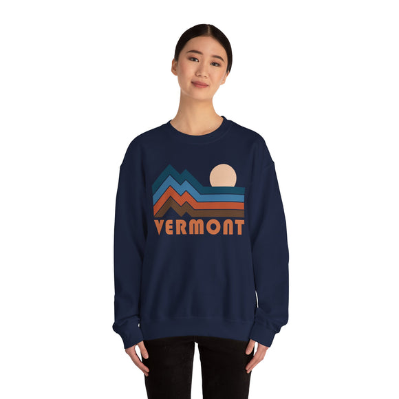 Vermont Sweatshirt Retro Mountains, Vermont Unisex Graphic Crewneck