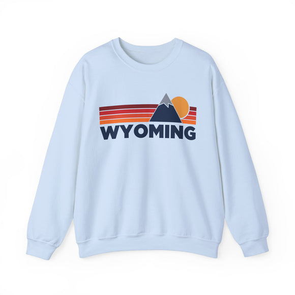 Wyoming Sweatshirt Retro Mountains, Wyoming Unisex Crewneck, Vintage Cozy Jumper, Gift for Outdoor Lovers