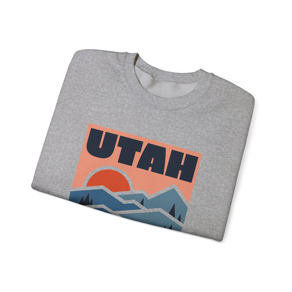 Utah Sweatshirt Retro Mountains, Utah Unisex Graphic Crewneck