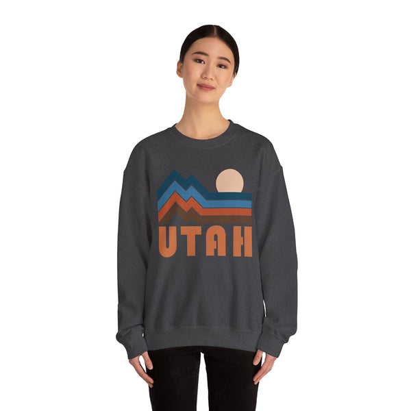 Utah Sweatshirt Retro Mountains, Utah Unisex Graphic Crewneck