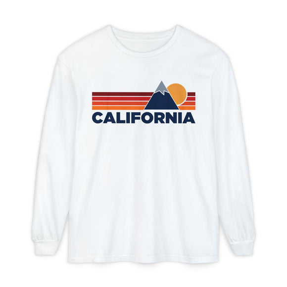 California Long Sleeve T-Shirt Retro Mountain, Unisex California Unisex Garment-dyed Long Sleeve T-Shirt