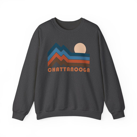 Chattanooga, Tennessee Sweatshirt Retro Mountains, Chattanooga Unisex Graphic Crewneck