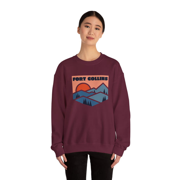 Fort Collins, Colorado Sweatshirt Retro Mountains, Fort Collins Unisex Graphic Crewneck