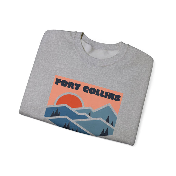 Fort Collins, Colorado Sweatshirt Retro Mountains, Fort Collins Unisex Graphic Crewneck