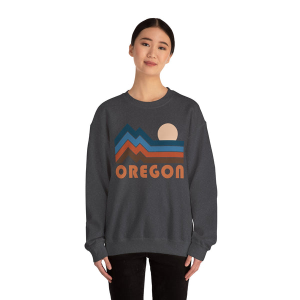 Oregon Sweatshirt Retro Mountains, Oregon Unisex Graphic Crewneck