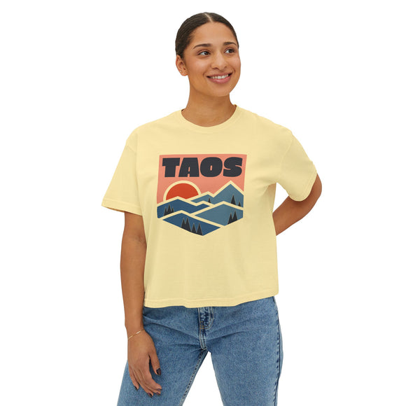 Women's Taos, New Mexico Boxy Graphic Tee - Slightly Cropped