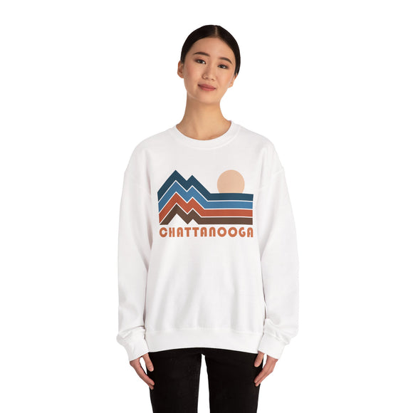 Chattanooga, Tennessee Sweatshirt Retro Mountains, Chattanooga Unisex Graphic Crewneck