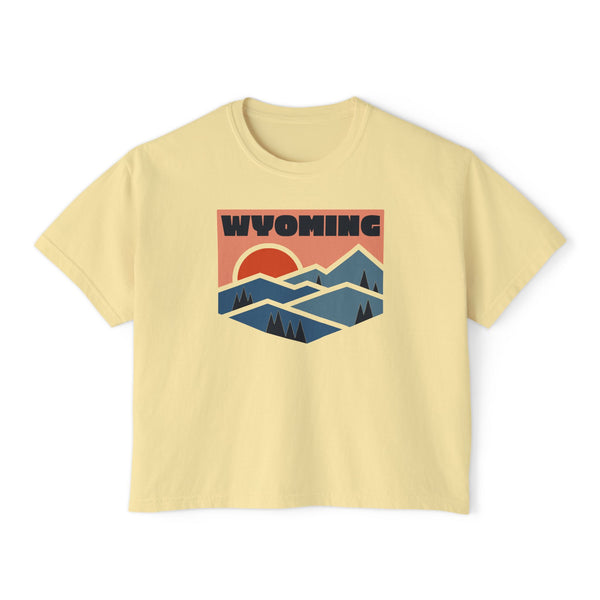 Women's Wyoming Boxy Graphic Tee - Slightly Cropped