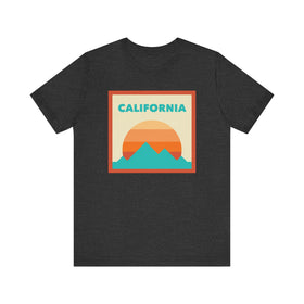Retro California T-Shirt, Mountain Sun Tee, Unisex Graphic Shirt, Vintage California Top, Outdoor Adventure Clothing