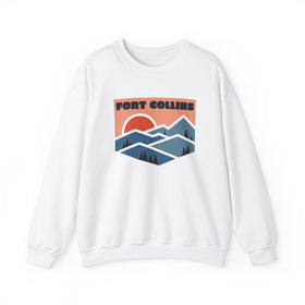 Fort Collins, Colorado Sweatshirt Retro Mountains, Fort Collins Unisex Graphic Crewneck