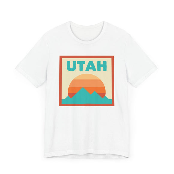 Retro Utah T-Shirt, Mountain Sun Tee, Unisex Graphic Shirt, Vintage Utah Top, Outdoor Adventure Clothing