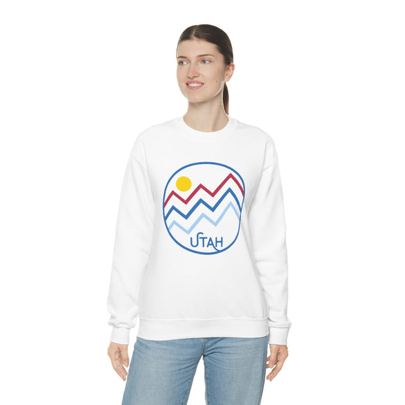 Utah Sweatshirt - Unisex Mountain Lines