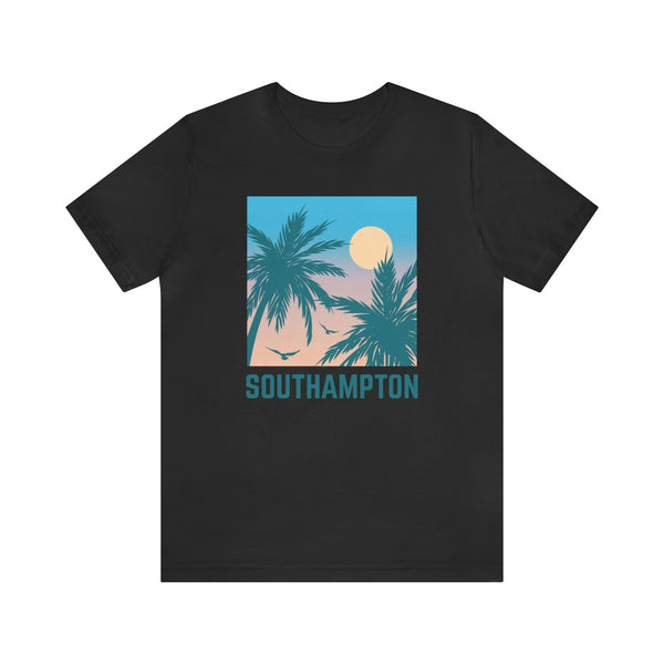 Southampton, New York T-Shirt - Retro Palm Tree & Beach Unisex Southampton Shirt