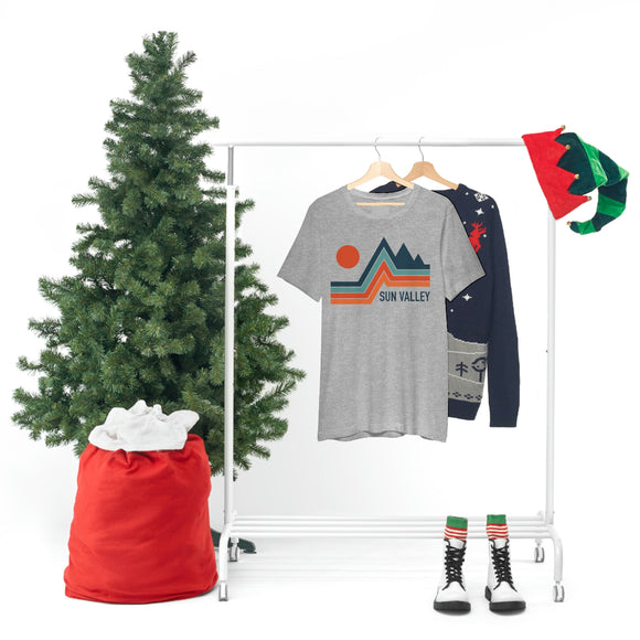 Sun Valley, Idaho T-Shirt - Retro Mountain Unisex Sun Valley Shirt