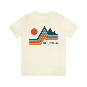Gatlinburg, Tennessee T-Shirt - Retro Mountain Unisex Gatlinburg Shirt