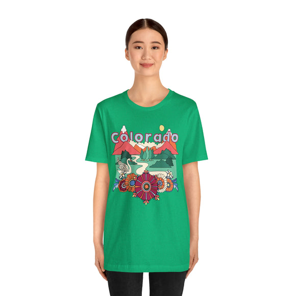 Colorado Shirt, Colorado Retro T-Shirt, Hippie Style Colorado tee, Colorado Mountain Shirt