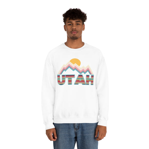 Utah Sweatshirt Mountain - Retro Unisex Mountain
