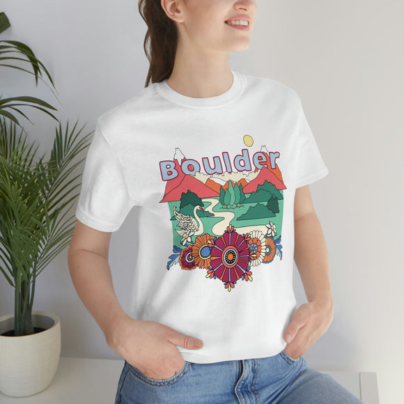 Boulder Shirt, Colorado Retro T-Shirt, Hippie Style Colorado tee, Boulder Mountain Shirt