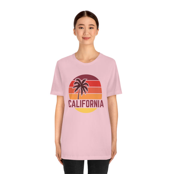 California T-Shirt - Retro Palm Tree Unisex California Shirt