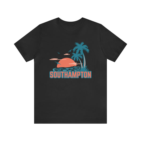 Southampton, New York T-Shirt - Retro Palm Tree & Beach Unisex Southampton Shirt
