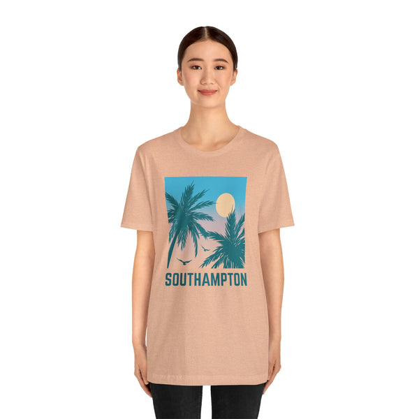 Southampton, New York T-Shirt - Retro Palm Tree & Beach Unisex Southampton Shirt