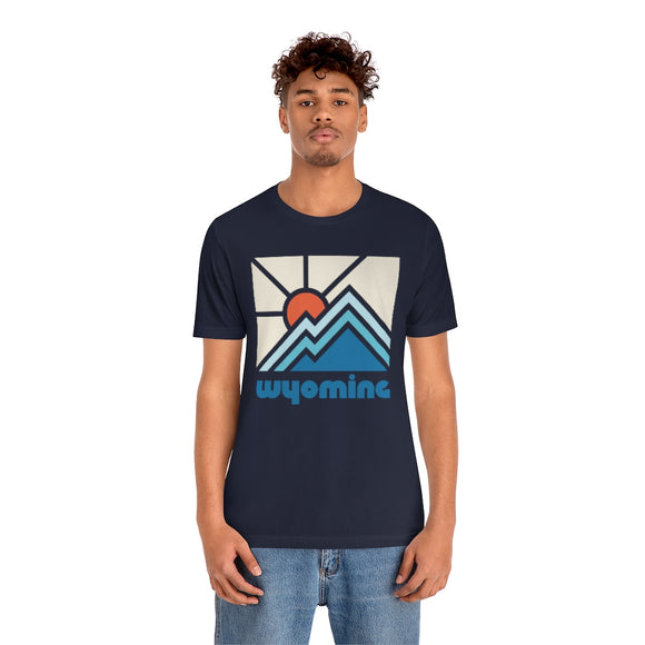 Wyoming Shirt, Wyoming Retro T-Shirt, Colorful Wyoming tee, Wyoming Mountain Shirt