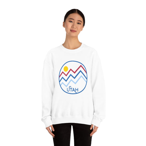 Utah Sweatshirt - Unisex Mountain Lines
