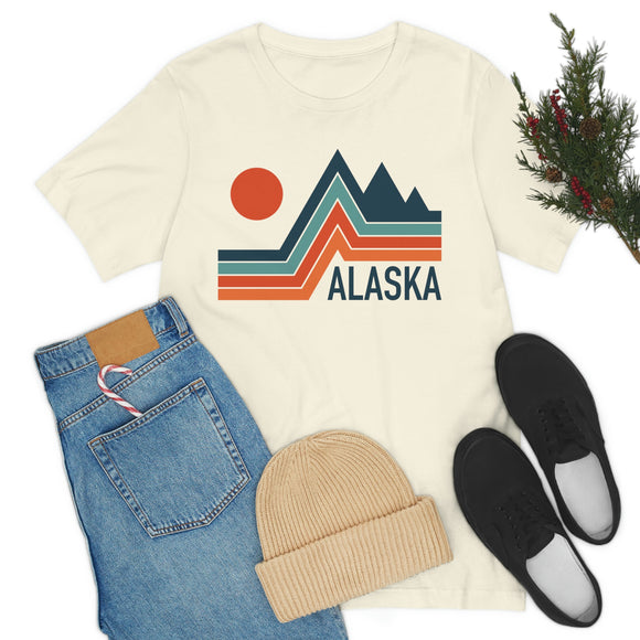 Alaska T-Shirt - Retro Mountain Unisex Alaska Shirt
