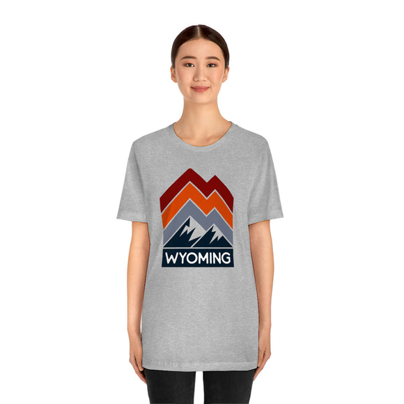 Wyoming T-Shirt - Retro Mountain Unisex Wyoming Shirt