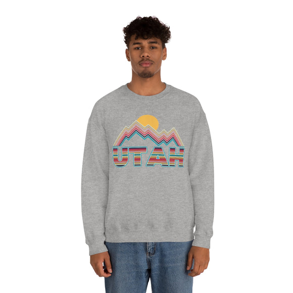 Utah Sweatshirt Mountain - Retro Unisex Mountain