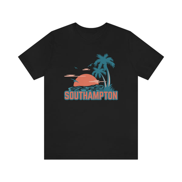 Southampton, New York T-Shirt - Retro Palm Tree & Beach Unisex Southampton Shirt
