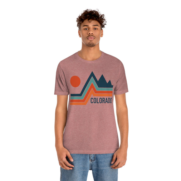 Colorado T-Shirt - Retro Mountain Unisex Colorado Shirt