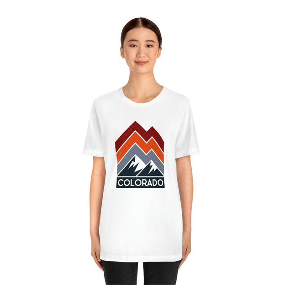 Colorado T-Shirt - Retro Mountain Line Unisex Colorado Shirt