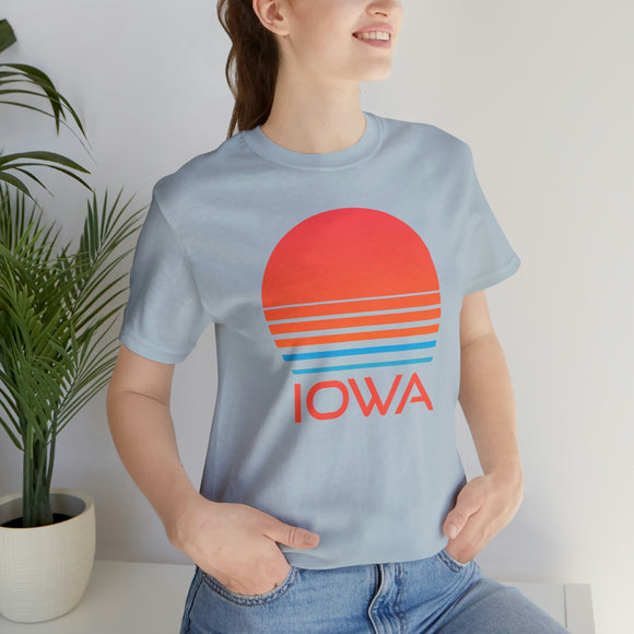Iowa T-Shirt - Retro 80s Unisex Iowa Shirt
