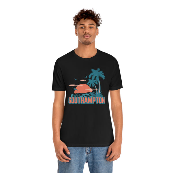 Southampton, New York T-Shirt - Retro Palm Tree & Beach Unisex Southampton Shirt