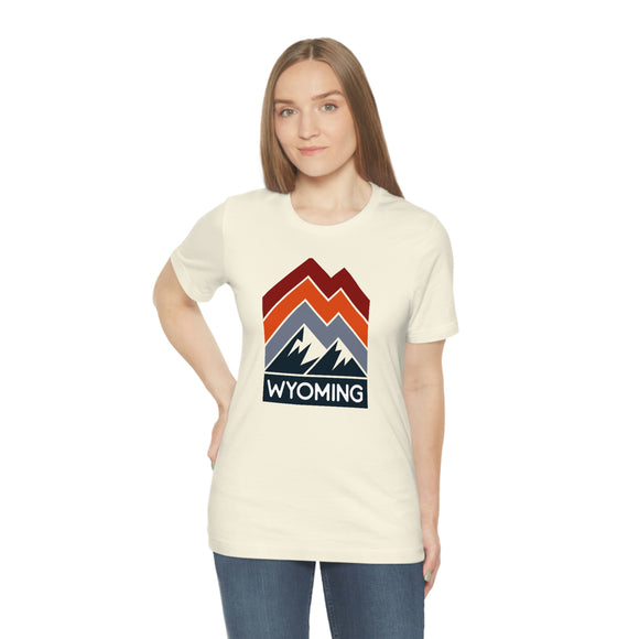 Wyoming T-Shirt - Retro Mountain Unisex Wyoming Shirt