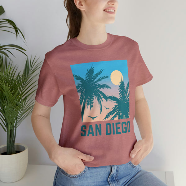 San Diego, California T-Shirt - Retro Palm Tree & Beach Unisex San Diego Shirt