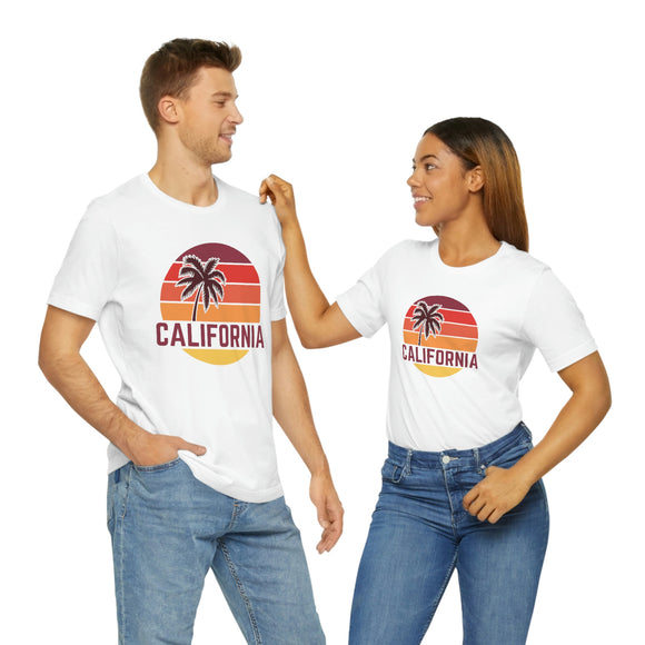 California T-Shirt - Retro Palm Tree Unisex California Shirt