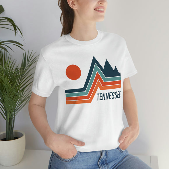 Tennessee T-Shirt - Retro Mountain Unisex Tennessee Shirt