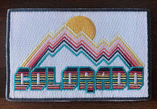 Colorado Patch - Retro Mountain Design 100% Embroidery Sew or Iron-on Colorado Patch (4in x 2.6in)