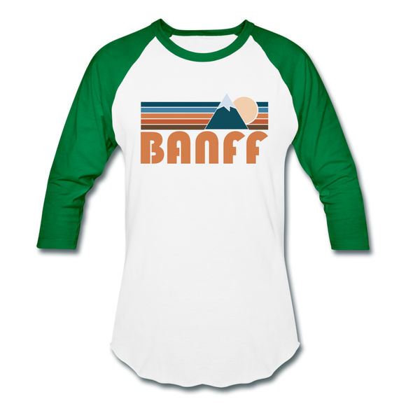 Banff, Canada Baseball T-Shirt - Retro Mountain Unisex Banff Raglan T Shirt - white/kelly green